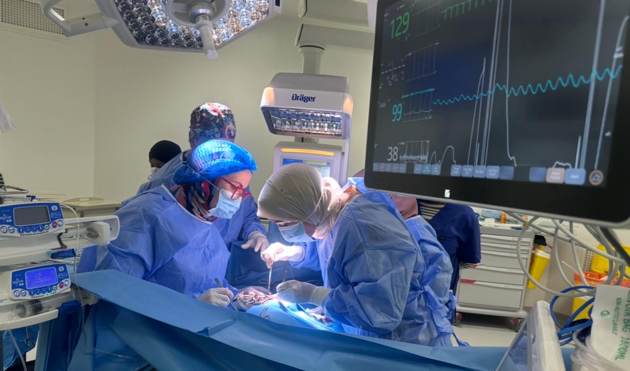 نجاح أول عملية جراحية لرضيعة بمستشفى محمد السادس بأكادير