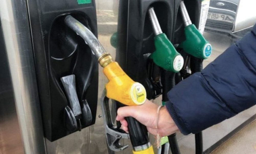 مخزون المحروقات يفوق 617 ألف طن ويؤمّن حاجيات السوق الوطنية