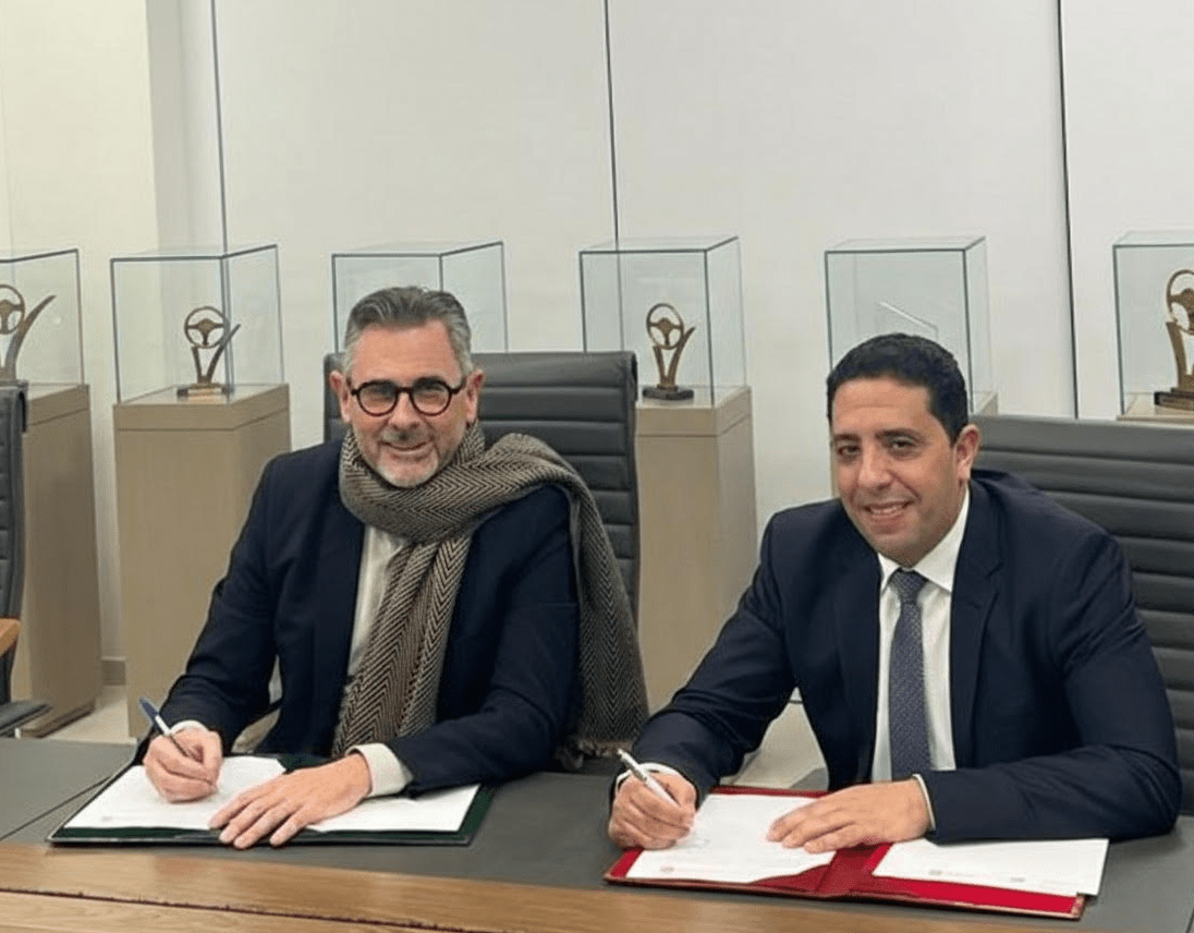 شراكة بين "ستيلانتيس" و"التوفيق" لتمويل اقتناء TRIS FIAT الكهربائية