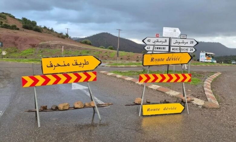13 طريقًا ما زالت مقطوعة بالمغرب بسبب الفيضانات والثلوج