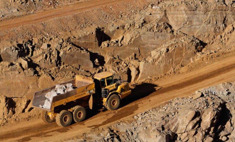 إطلاق برنامج تنقيب أولي بمشروع فوغنار للنحاس والفضة