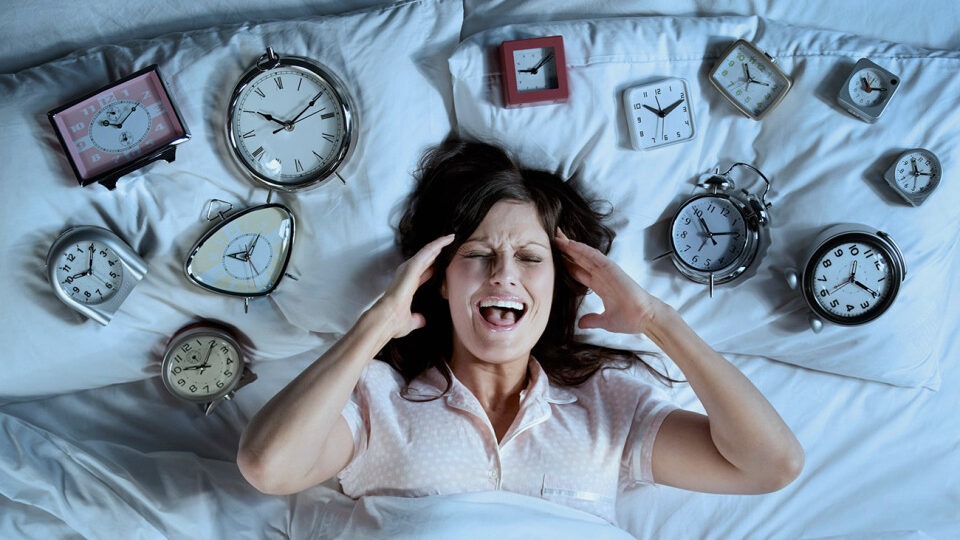 دراسة: الساعة الإضافية تسرق نوم المغاربة