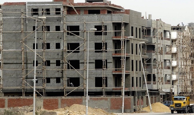 ارتفاع مبيعات الأراضي والعقارات المهنية يدعم السوق