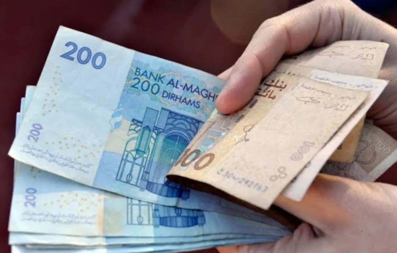 مشروع قانون يفتح الباب أمام البنوك لبيع القروض المتعثرة