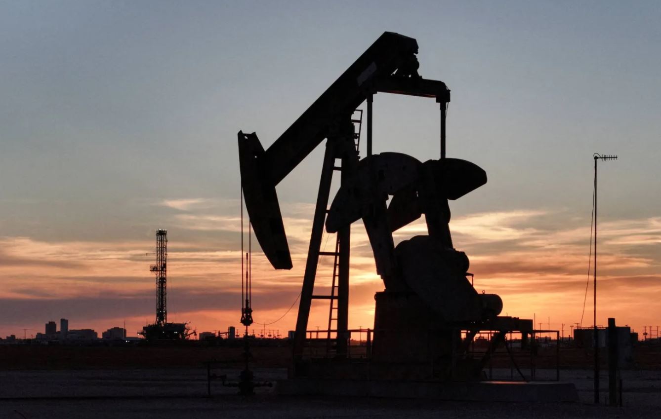 تراجع أسعار النفط وسط آمال تهدئة في الشرق الأوسط