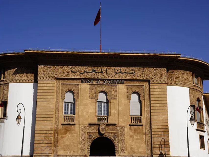 القروض البنكية بالمغرب ترتفع بـ 5,8% في فبراير 2026