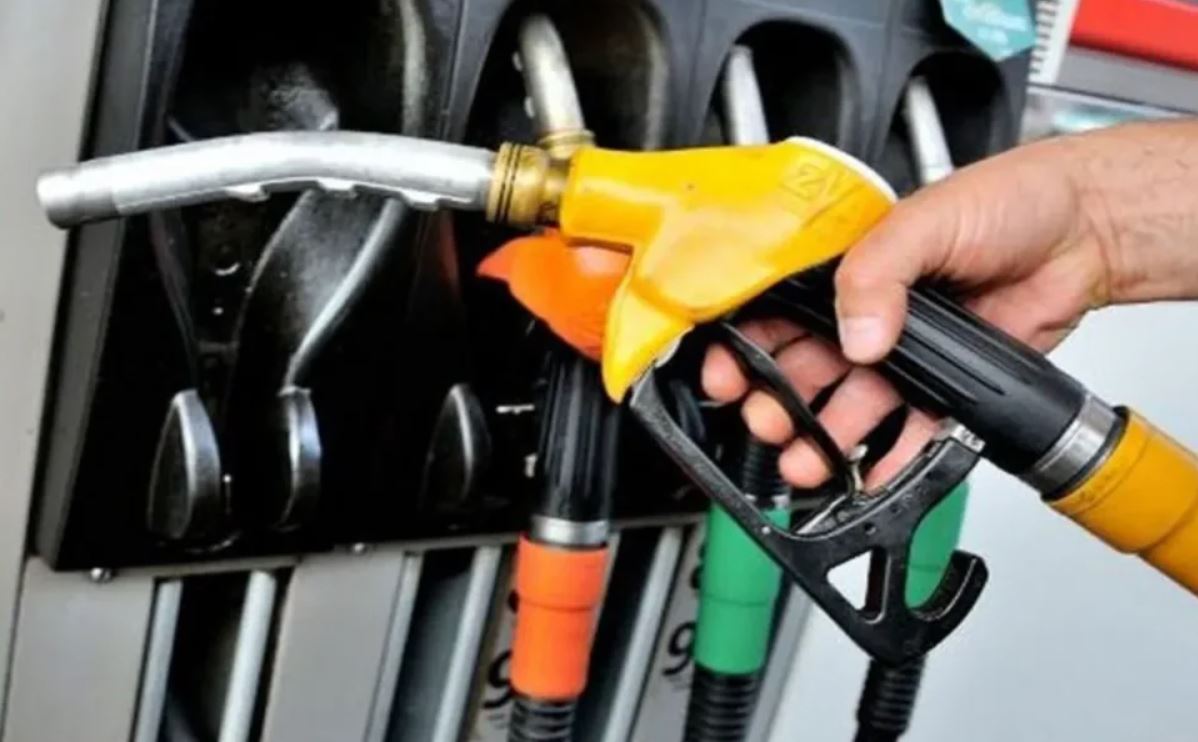 وزارة الانتقال الطاقي تدعو إلى المسؤولية لتفادي اضطراب سوق الوقود