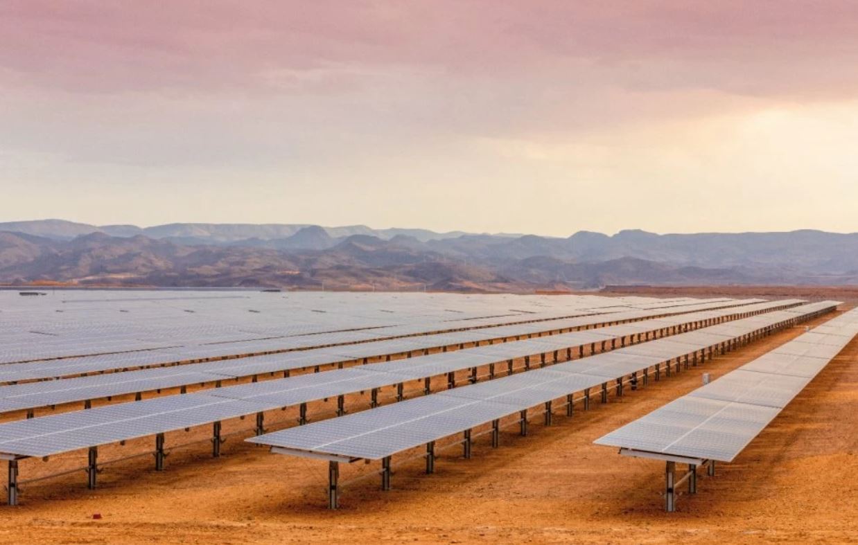 انطلاق أشغال برنامج "نور أطلس" بطاقة 305 ميغاواط