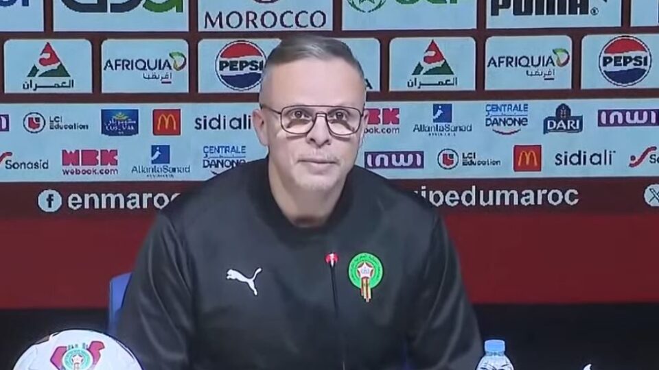 وهبي يعلن لائحة المنتخب لمواجهتي الإكوادور وباراغواي