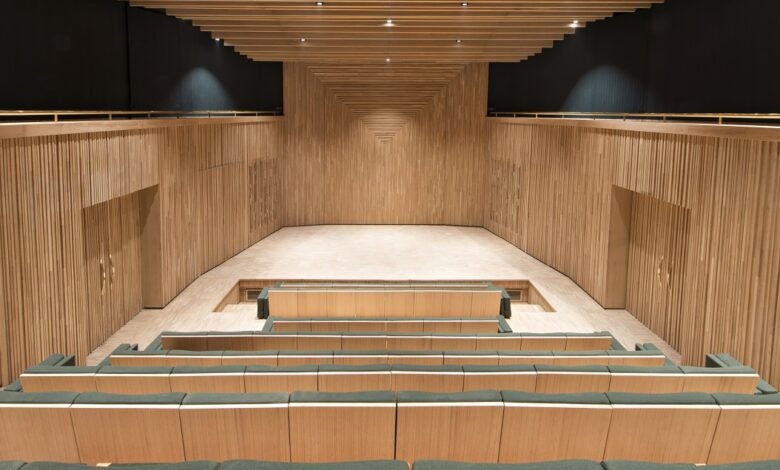 مسرح بيير بيرجي يستضيف شهر الثقافة بين السينما والأوبرا