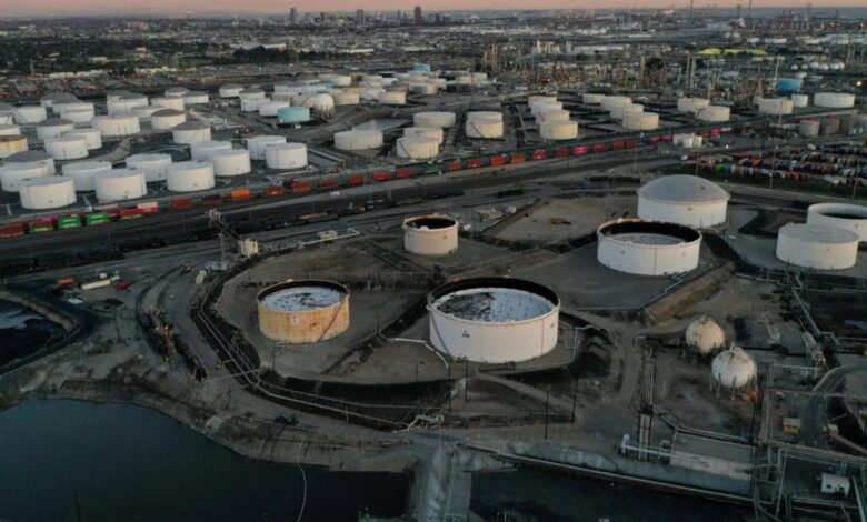 أميركا تفرج عن 45 مليون برميل من احتياطي النفط الاستراتيجي