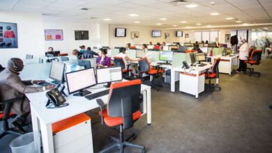 قانون فرنسي يهدد الوظائف في مراكز النداء بالمغرب