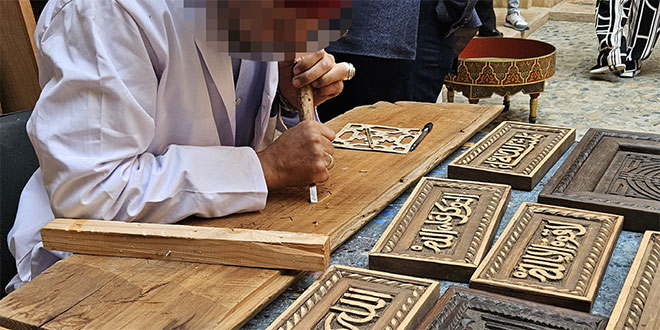 توقيع اتفاقية لتعزيز محو الأمية الوظيفية لدى الصناع التقليديين