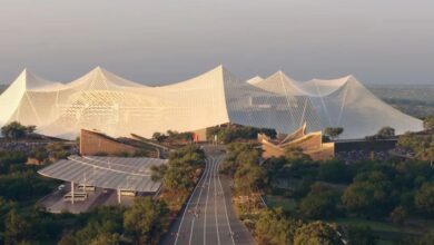 تجهيزات كهربائية جديدة لملعب الحسن الثاني الكبير ببنسليمان