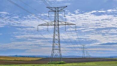 إنتاج الكهرباء يسجل تراجعاً طفيفاً مطلع 2026