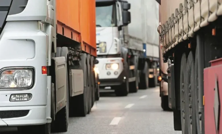 رفع دعم مهنيي النقل الطرقي بـ25% لمواجهة غلاء المحروقات