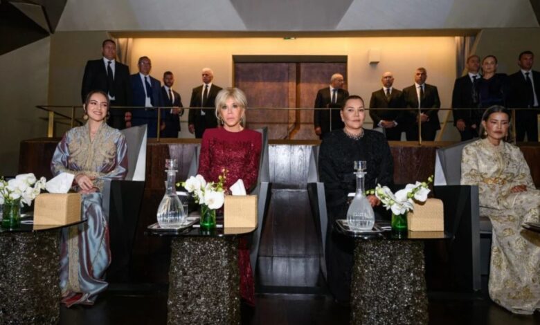 افتتاح المسرح الملكي بالرباط بحضور أميرات الأسرة الملكية وبريجيت ماكرون