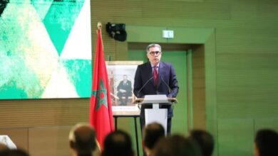 "دليل أكسفورد للاقتصاد المغربي" يرسم ملامح التحول والتحديات