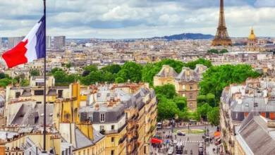 جدل بفرنسا حول توسيع الاستثناءات في عطلة فاتح ماي