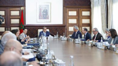 اللجنة الوطنية للاستثمارات تصادق على 44 مشروعًا بـ 86 مليار درهم