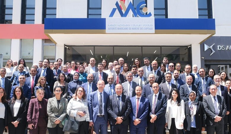 القطاع المالي بالمغرب يعزز آليات مكافحة الرشوة في لقاء وطني
