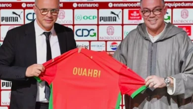 وهبي يؤكد استمراره مع المتخب الوطني حتى مونديال 2030