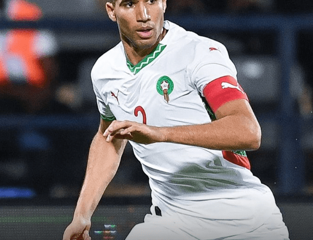 نهائي دوري الأبطال يؤخر إلتحاق حكيمي بمعسكر الأسود