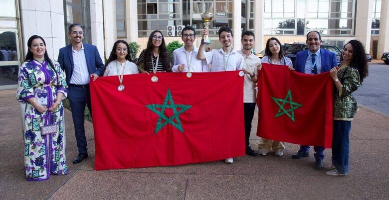 التلاميذ المغاربة يتوجون بـ12 ميدالية في أولمبياد إفريقيا للرياضيات