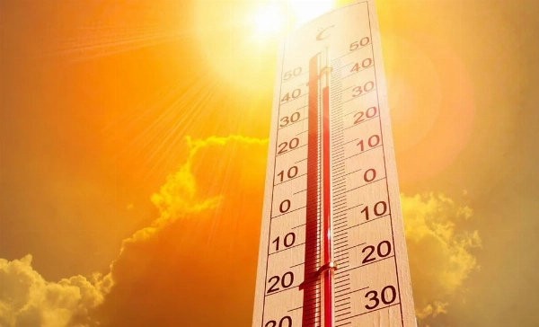 نشرة إنذارية.. حرارة مفرطة تضرب عدة مناطق بالمملكة