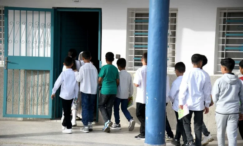 ابتداءً من 20 شتنبر.. الدراسة تنطلق على الساعة الثامنة صباحاً