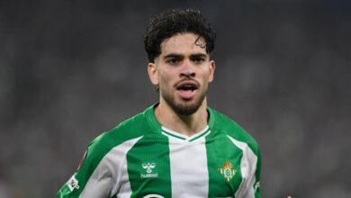 الزلزولي يوضح حقيقة قميص سبتة ويؤكد اعتزازه بالمغرب