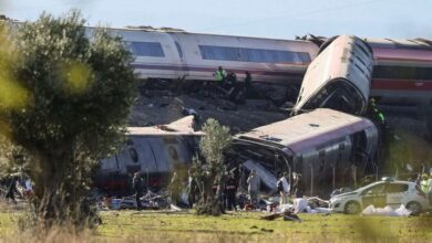إسبانيا.. اصطدام قطارين فائقي السرعة يخلّف عشرات القتلى