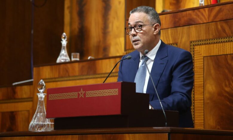 لقجع يكشف تفاصيل تخفيض الضريبة وزيادة المعاشات